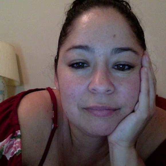 Meet your Posher, Monica - Picture 1 of 1